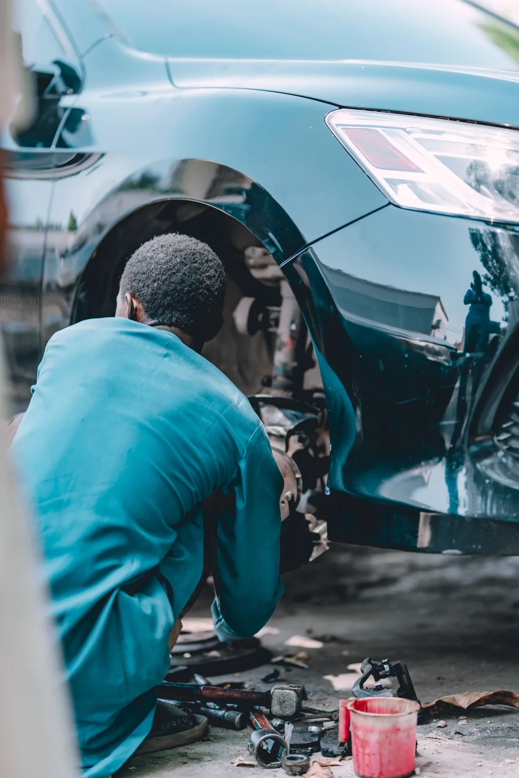 Illustrative braking confidence service photograph